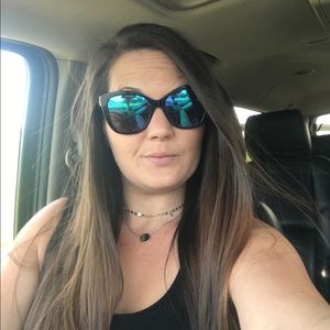 Meet your Posher, Megan